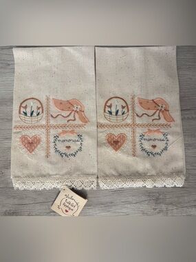 Vintage Valorie’s Folk Art Linen Tea Towels